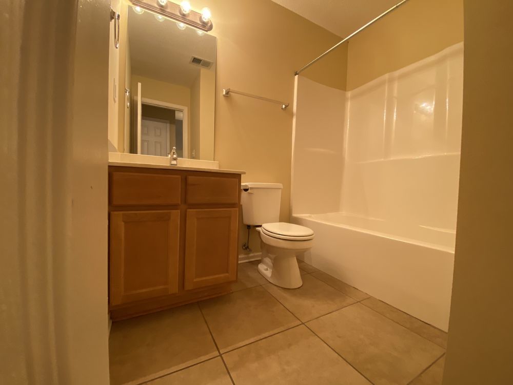 BARTLETT RENTAL HOME 3 Bedroom 2 Bath by Lake property image