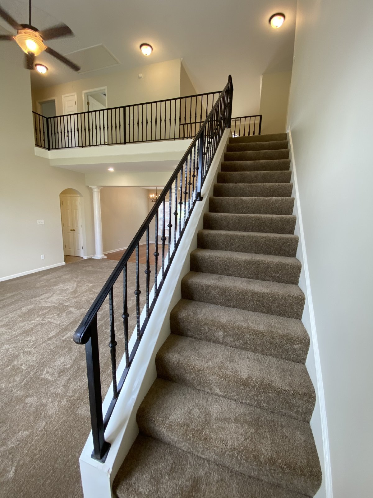 Large & Spacious 5 Bedroom Bartlett Rental Home property image