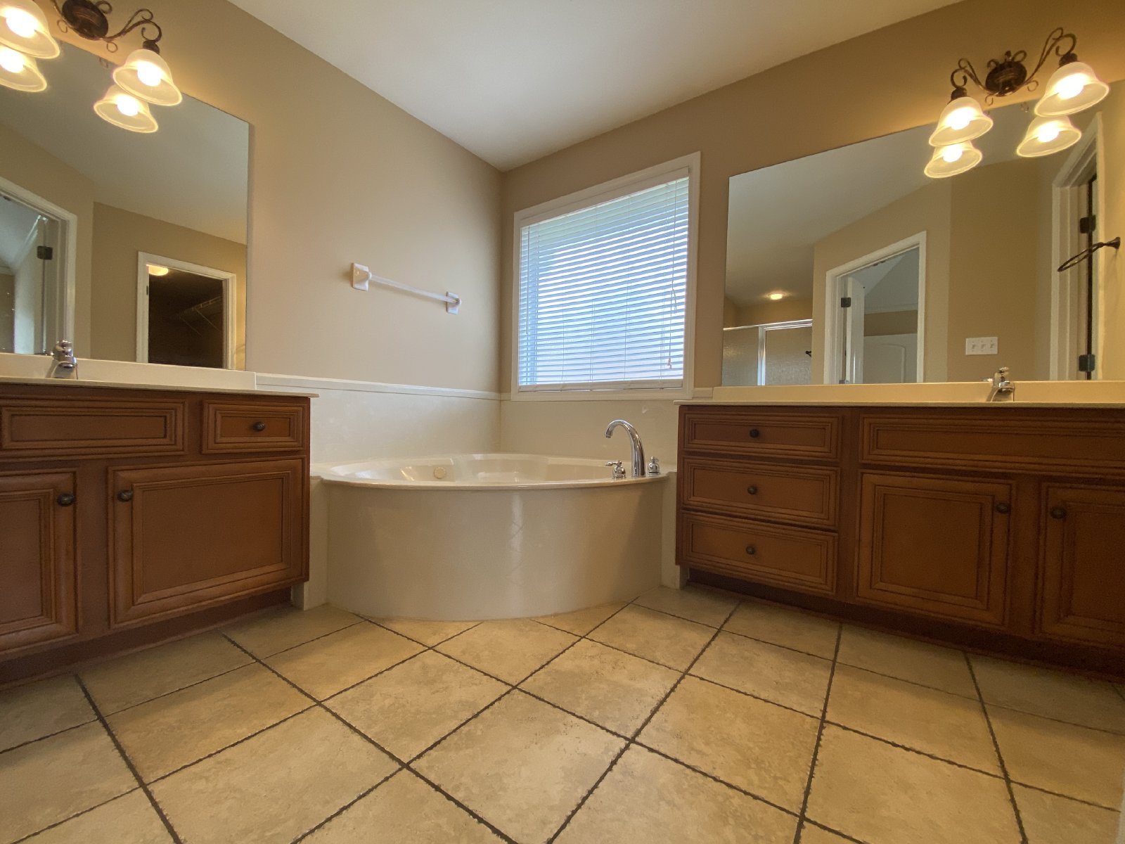 BARTLETT RENTAL HOME 3 BEDROOM 2 BATHROOM WITH FENCED BACKYARD property image