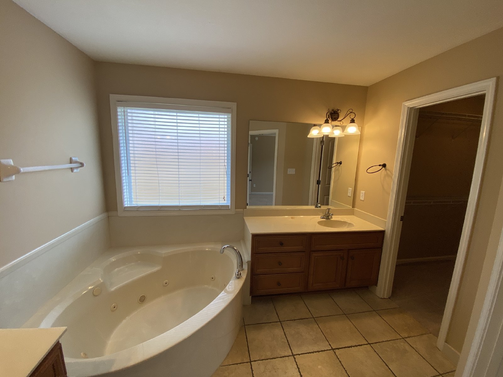 BARTLETT RENTAL HOME 3 BEDROOM 2 BATHROOM WITH FENCED BACKYARD property image