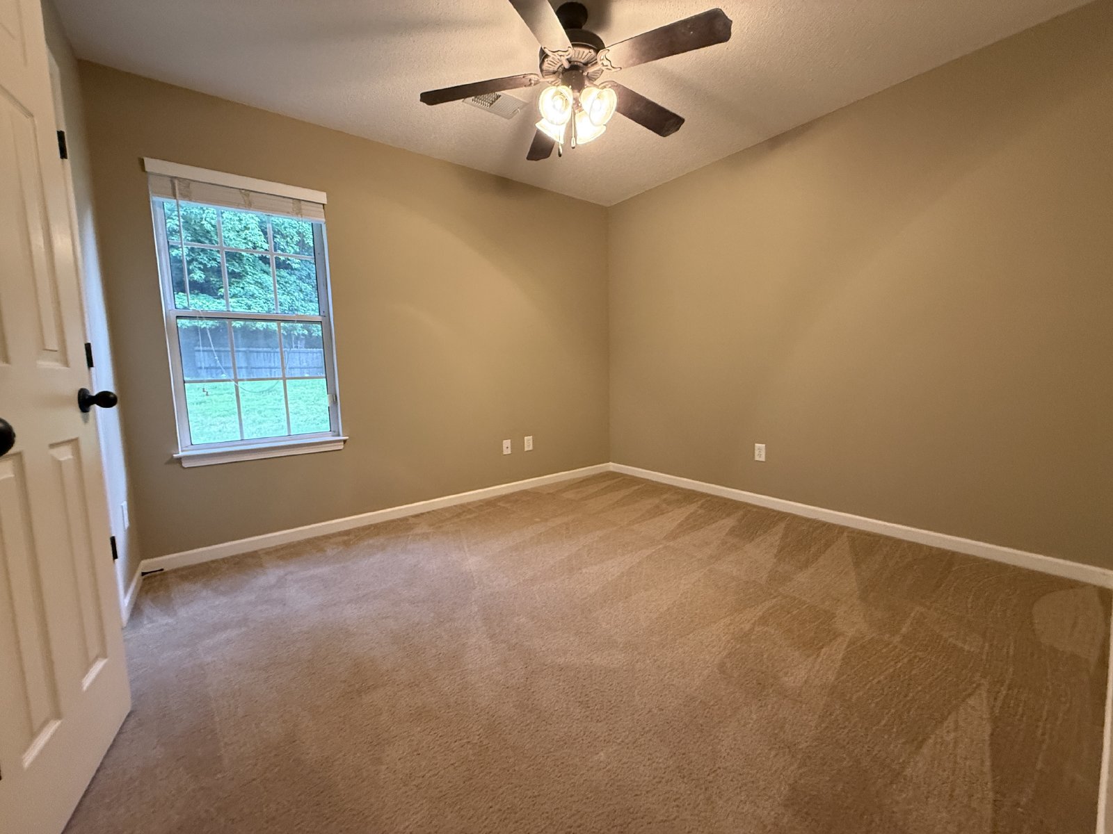 SPRING LAKE 3 BEDROOM 2 BATH RENTAL HOME property image
