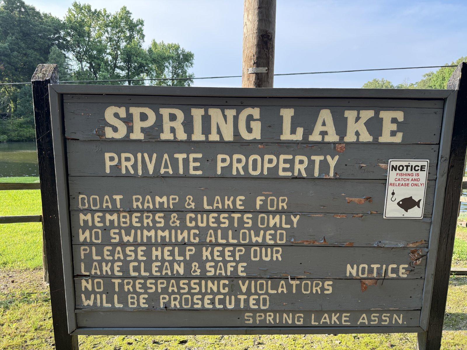 SPRING LAKE 3 BEDROOM 2 BATH RENTAL HOME property image