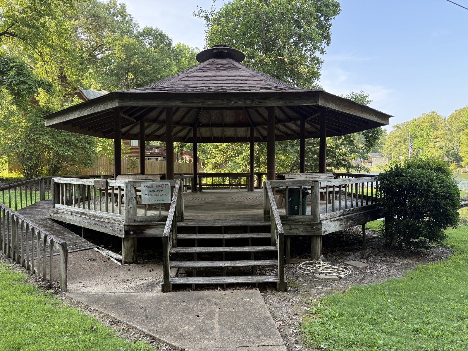 SPRING LAKE 3 BEDROOM 2 BATH RENTAL HOME property image