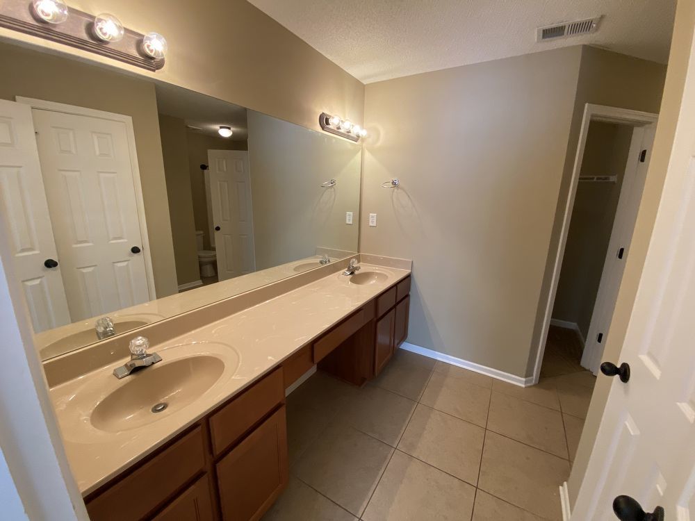 SPRING LAKE 3 BEDROOM 2 BATH RENTAL HOME property image