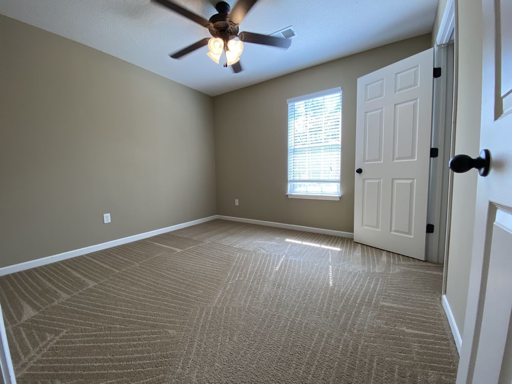 SPRING LAKE 3 BEDROOM 2 BATH RENTAL HOME property image