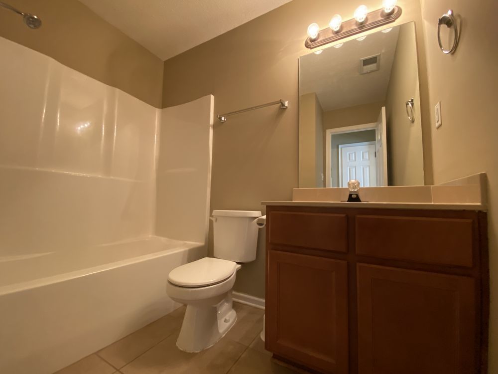 SPRING LAKE 3 BEDROOM 2 BATH RENTAL HOME property image