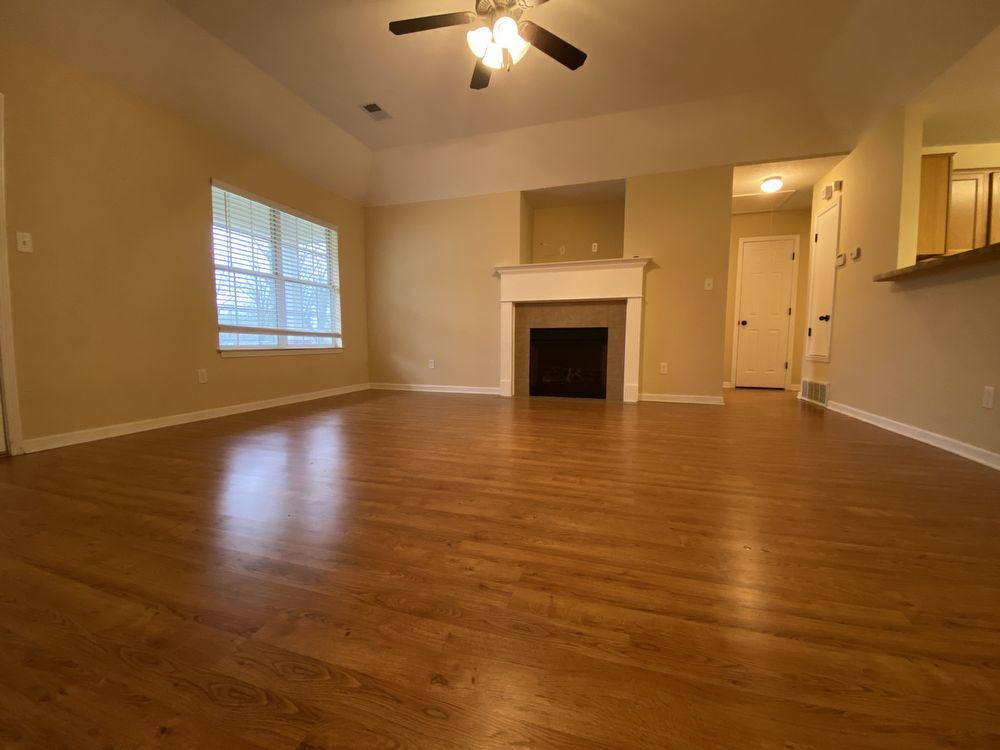 BARTLETT RENTAL HOME 3 Bedroom 2 Bath by Lake property image