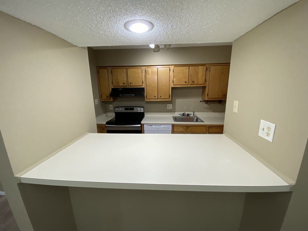 2 BED / 2 BATH MEMPHIS CONDO property image
